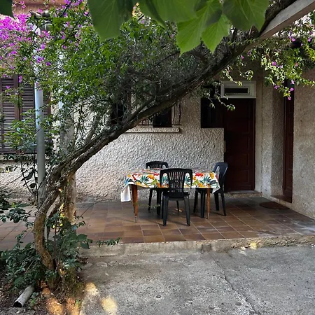 Maison Familiale Et Montagne *